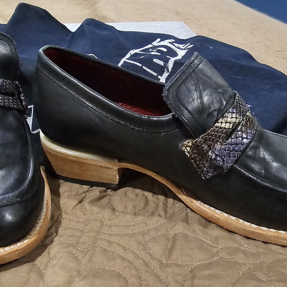 Women's Navy Leather Loafers